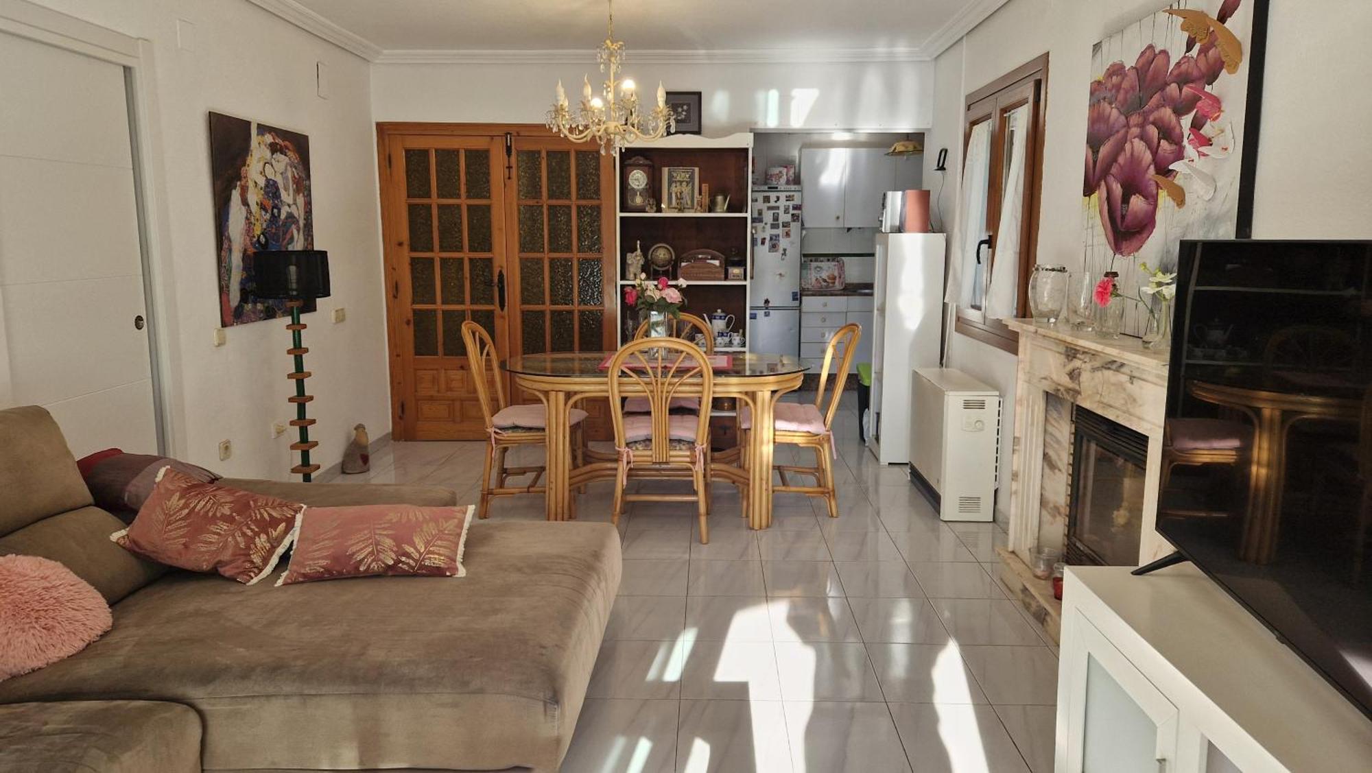 Con Piscina Privada